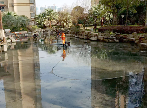 连城景观池淤泥清理